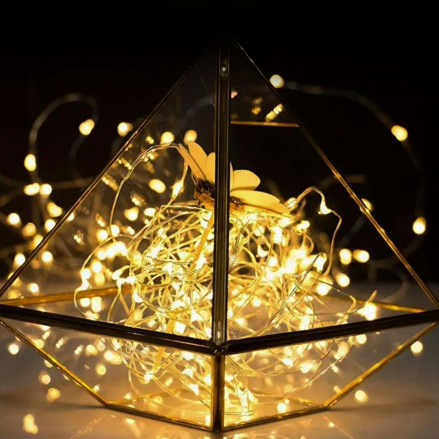 English: Christmas LED Fairy String Lights, Waterproof Firefly Starry Decorative Lights