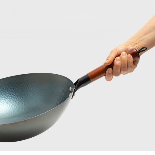 Uncoated round-bottomed iron wok
