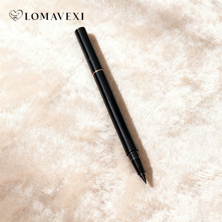 อายไลเนอร์กันน้ำ เขียนง่าย ไม่เลอะ