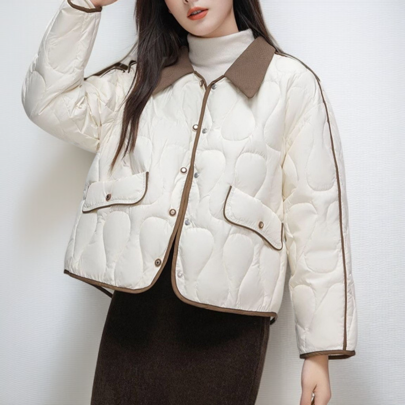 ショート丈、襟付き、カラーブロック、軽量ダウンジャケット