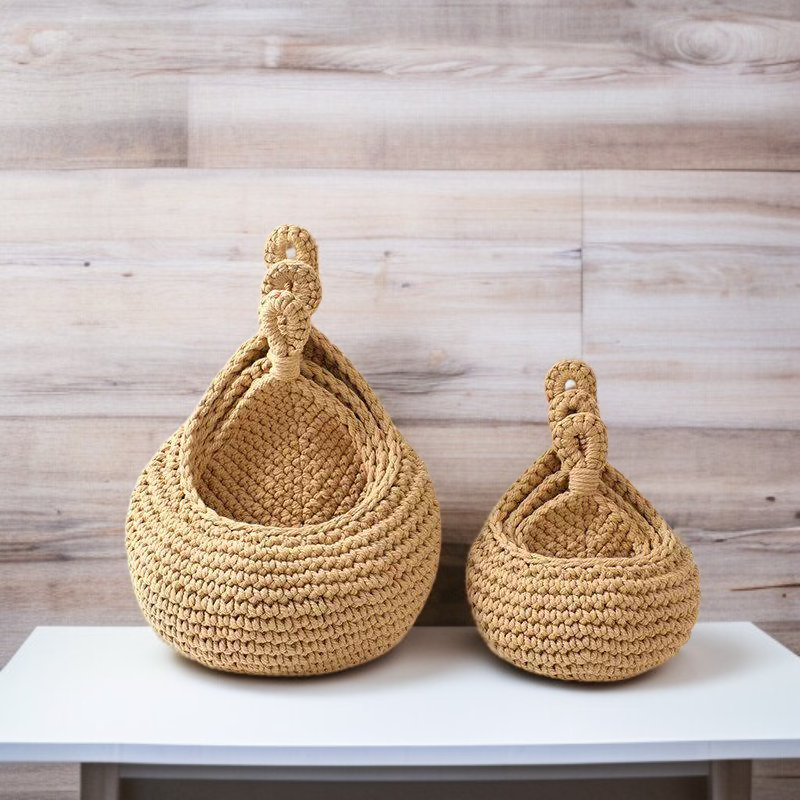 リビングに置ける人気の収納バスケット