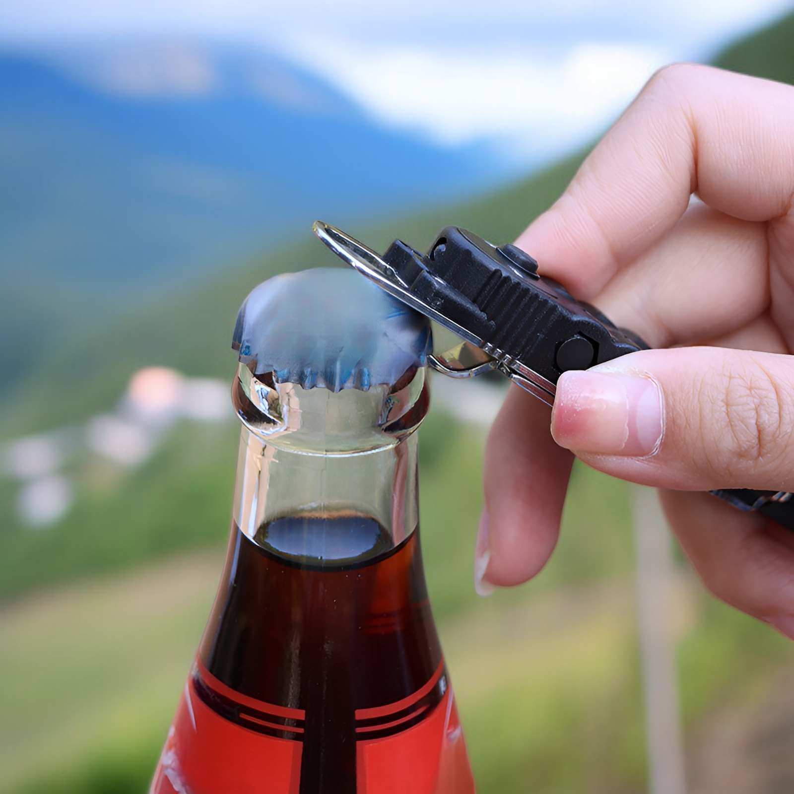 Mini portable screwdriver