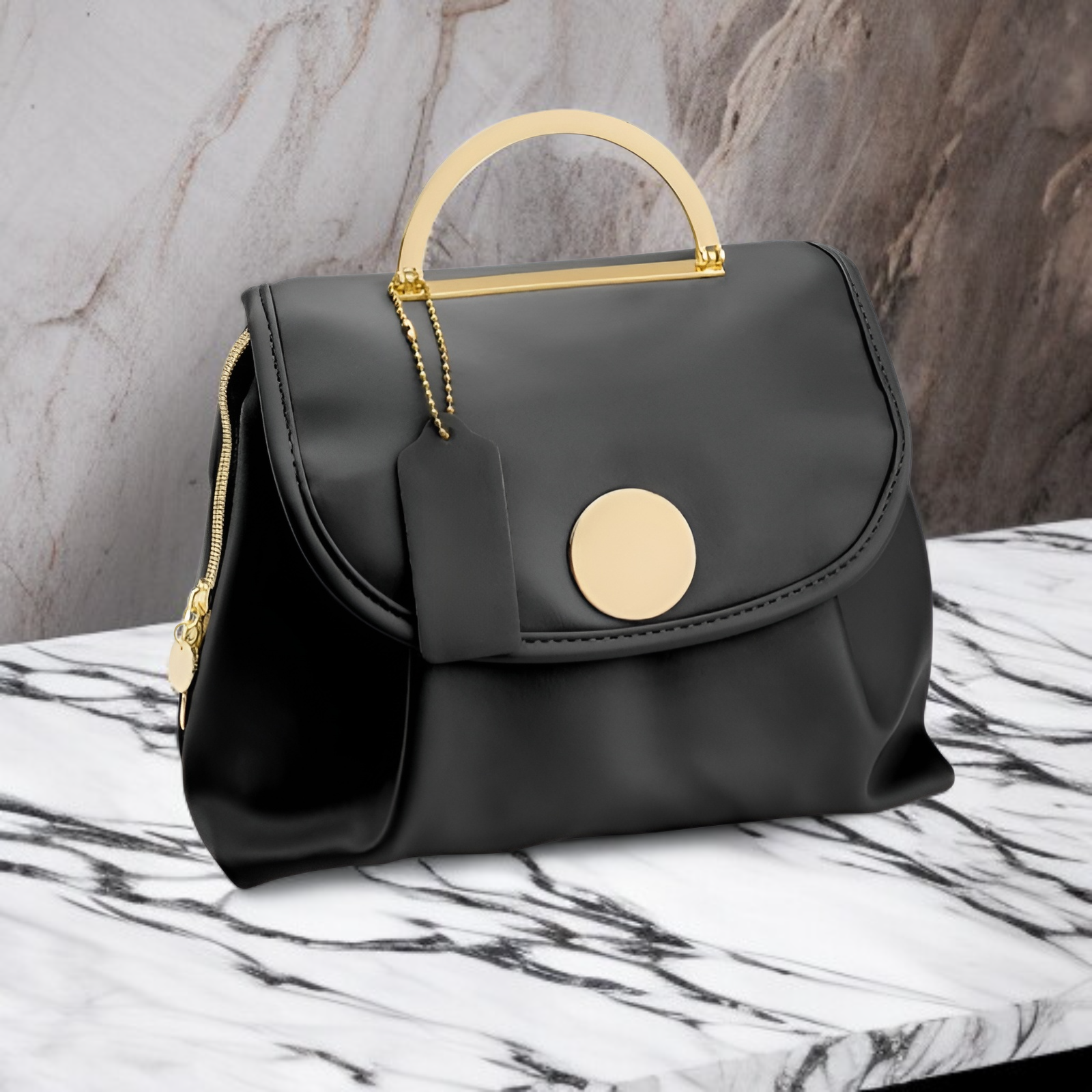 Unfolding toilet bag for camping and outdoor use