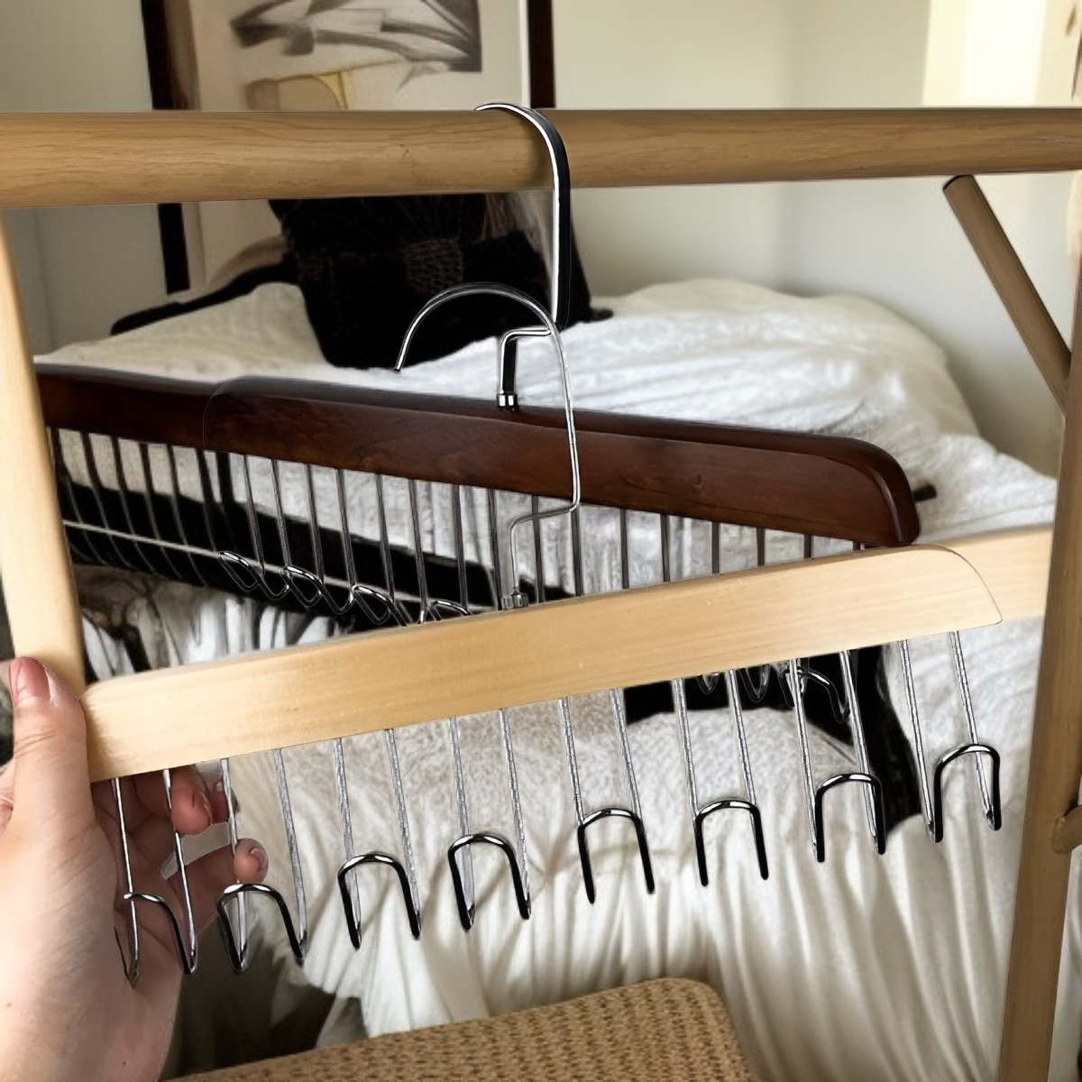 多用途防滑內衣收納掛架