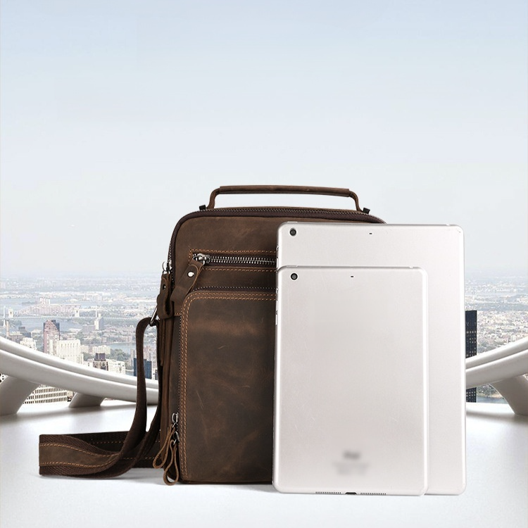 男士斜挎包 高級感通勤單肩包