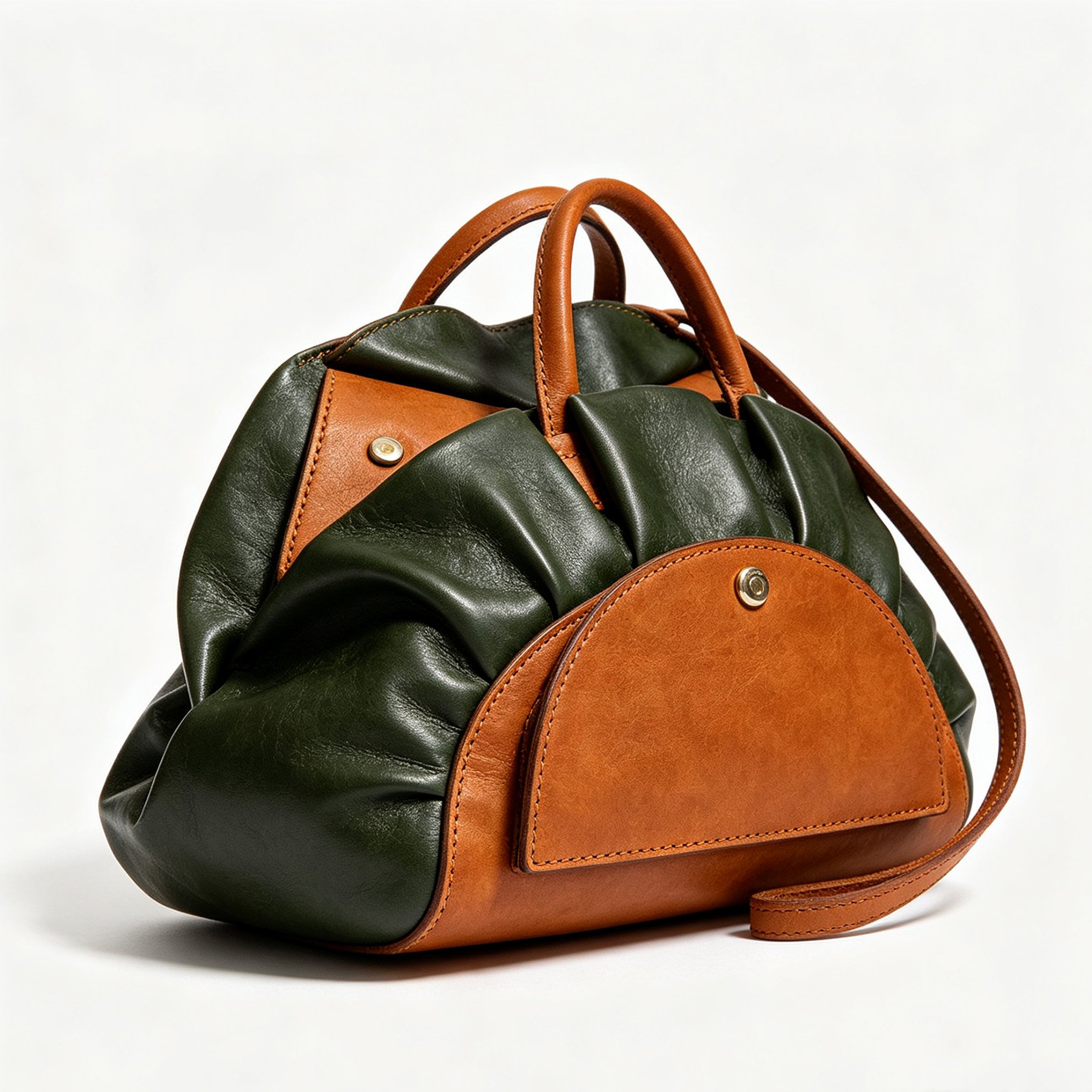 Close-up of wrinkled leather texture on Senyu handbag