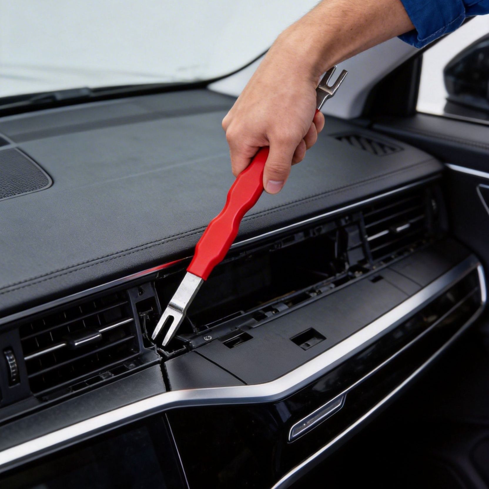 耐久性に優れた自動車用配線ツール