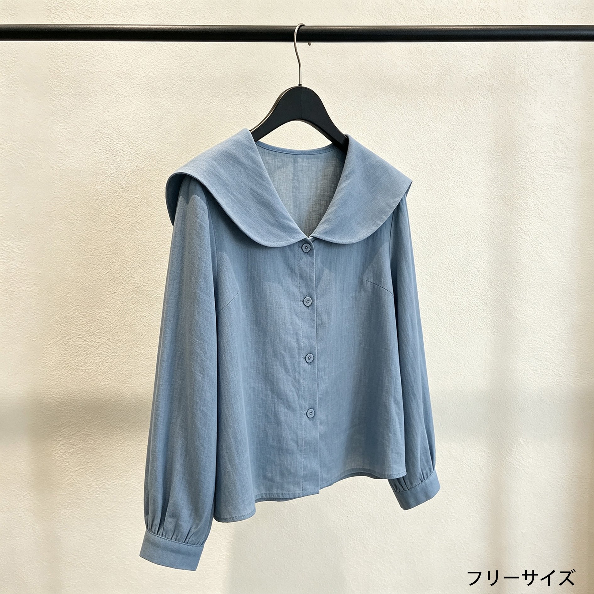 レディース用大きな襟付きシャツ着用イメージ