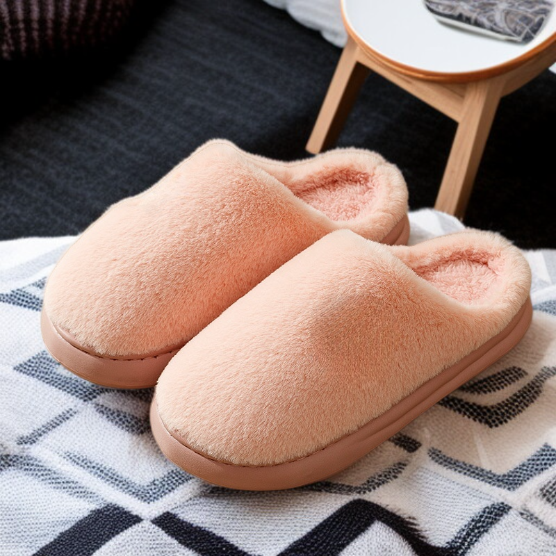 شباشب قطنية منزلية بسيطة ودافئة