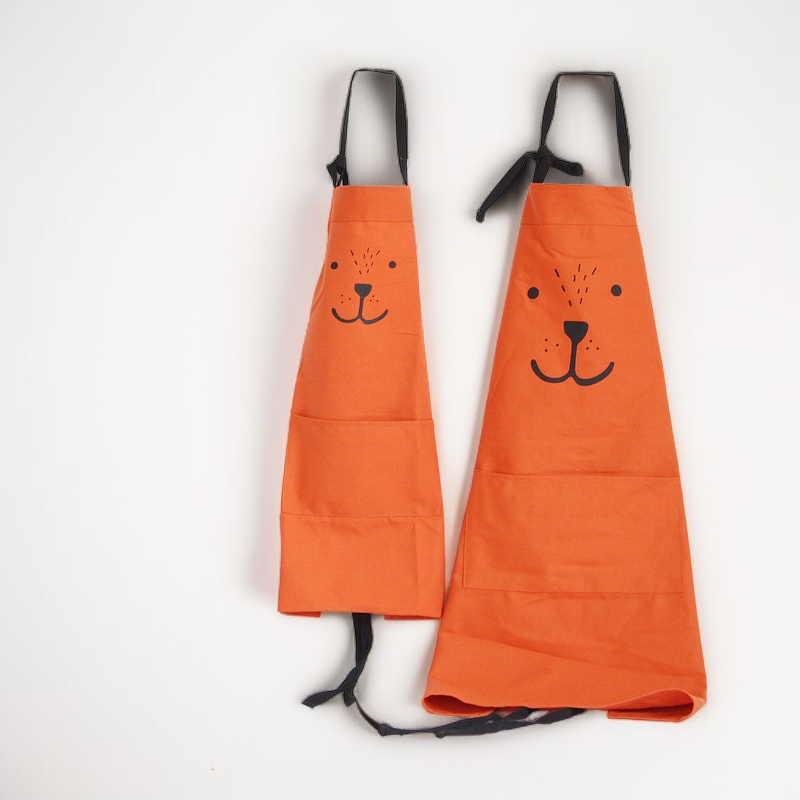 コットン親子エプロンかわいい子供赤ちゃん大人用エプロンクリエイティブ表現プリント柄ノースリーブエプロン