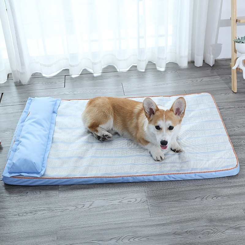 夏用犬猫用冷却マット／ベッド