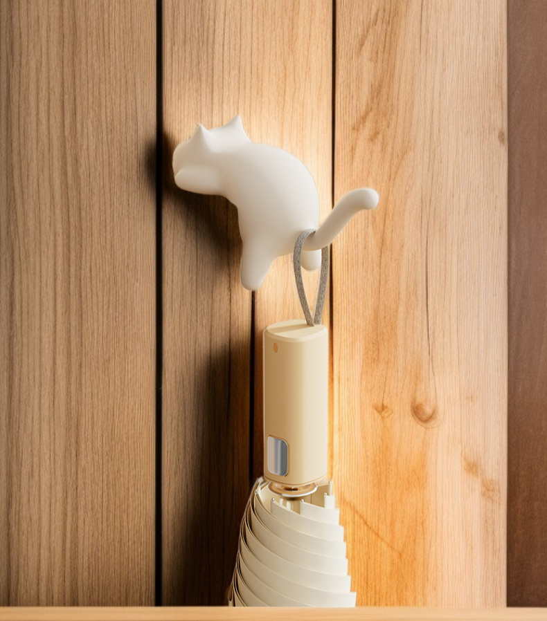 튼튼한 데스크 후크로 다양한 소지품 수납