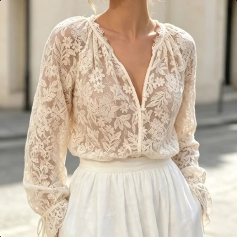 Bluse für Damen mit Wellensaum und Blumenmuster