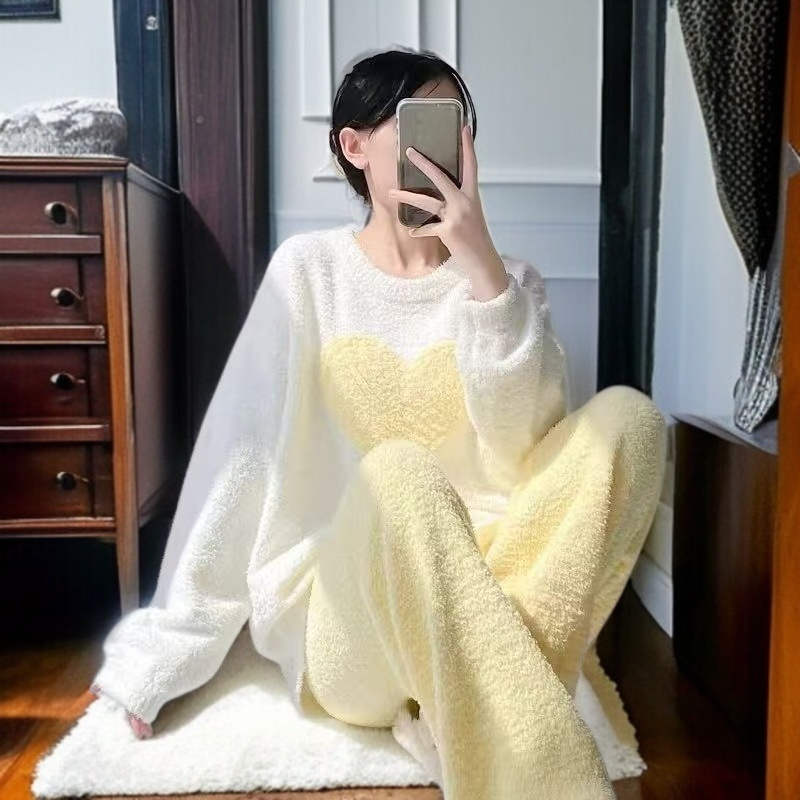 여성 스윗 코랄 기모 잠옷 세트