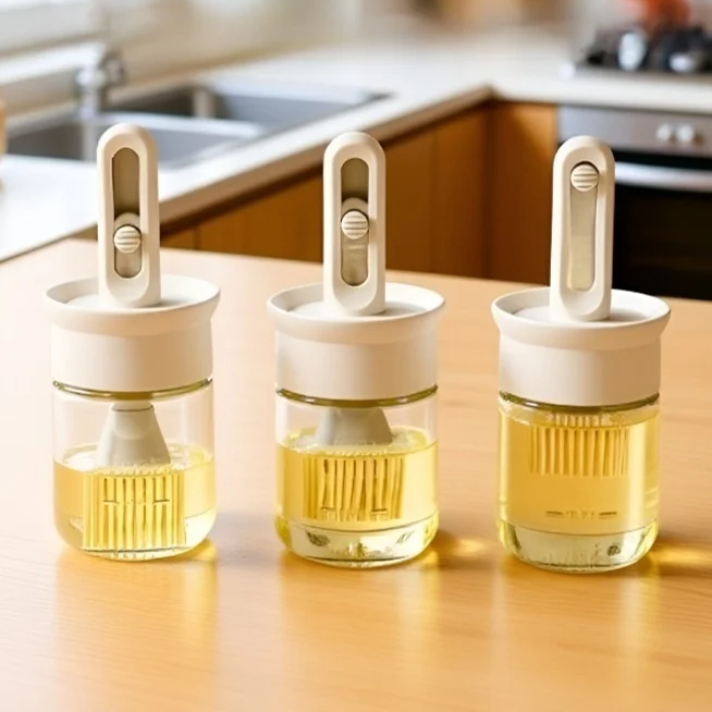 Close-up of oil brush bristles resistant to heat