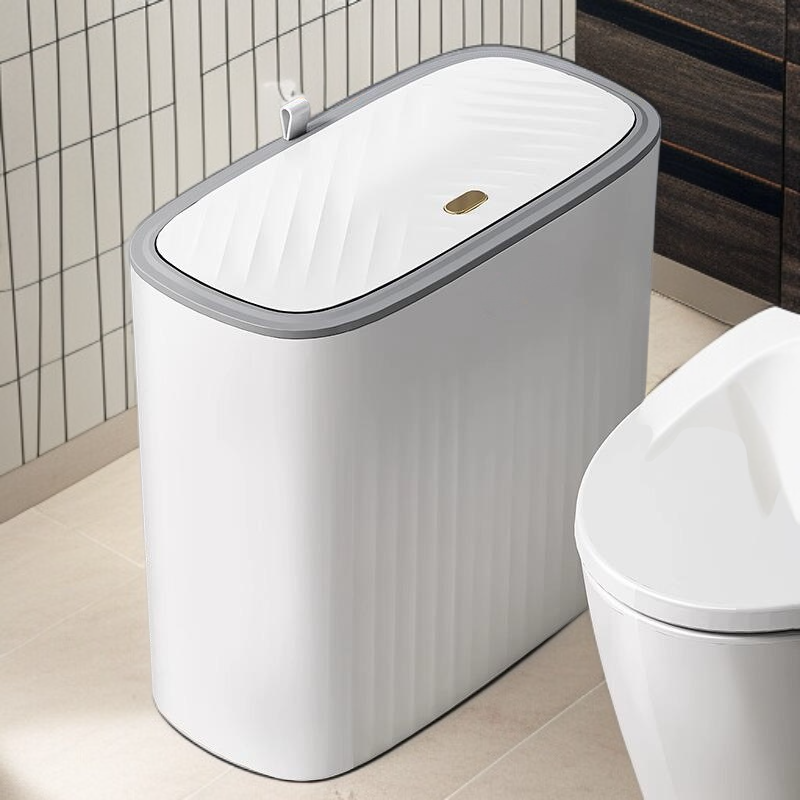 뚜껑이 있는 벽걸이형 쓰레기통