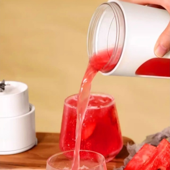 ポータブルジューサー