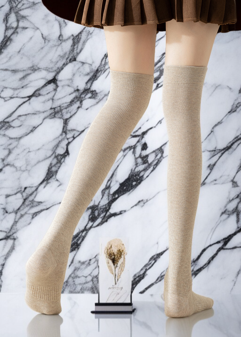 日系風格長襪正面展示
