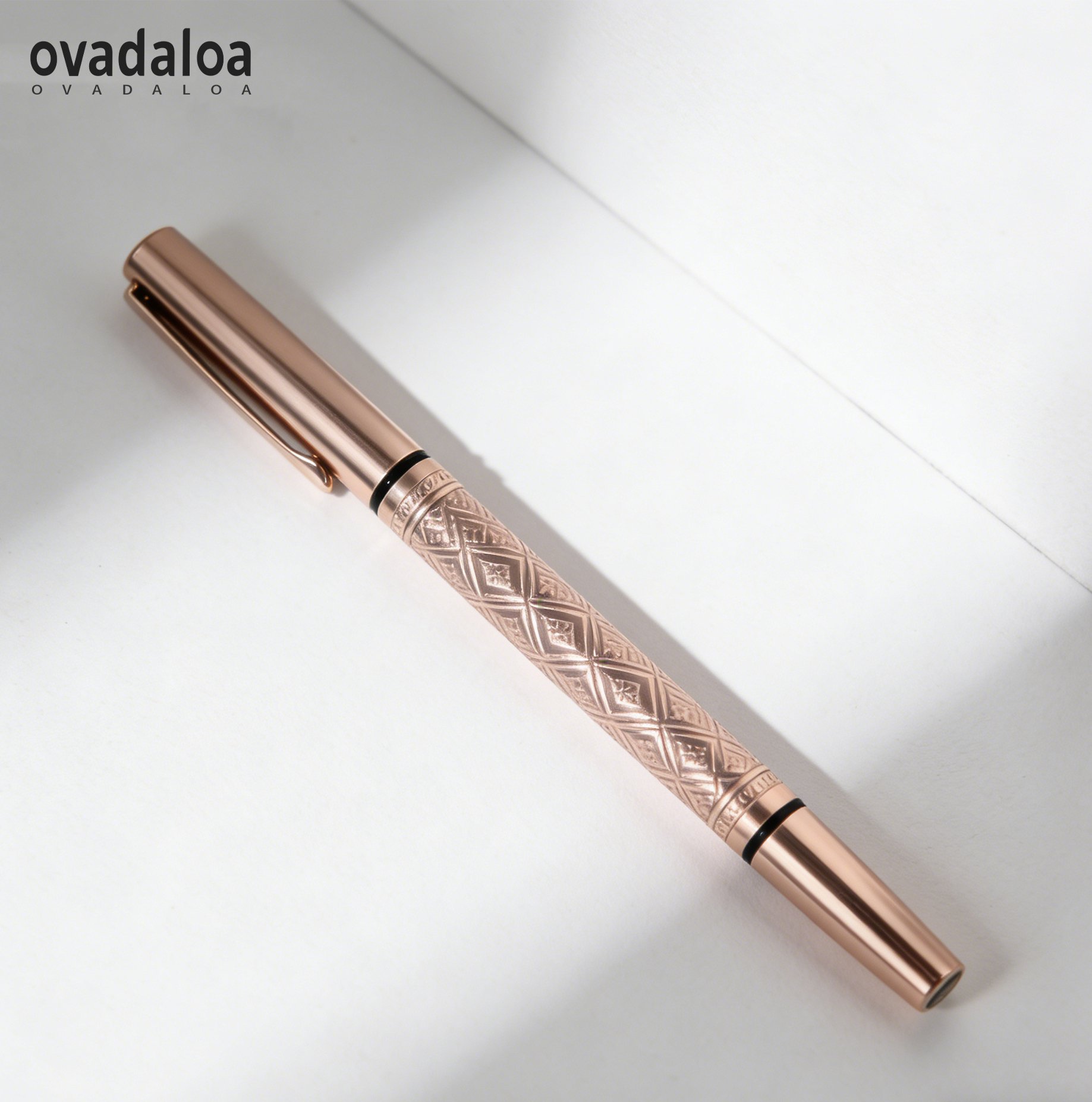 防水持久眼線筆流暢描繪示範