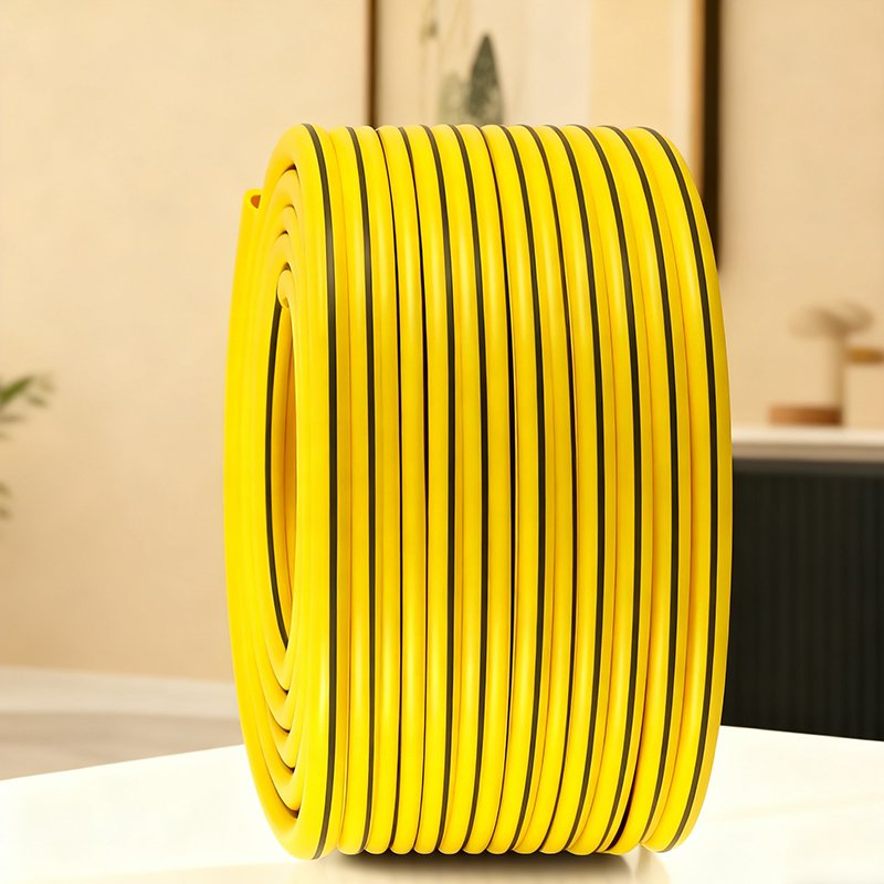 ท่อน้ำสำหรับใช้งานหนัก ทนทาน 100 เมตร