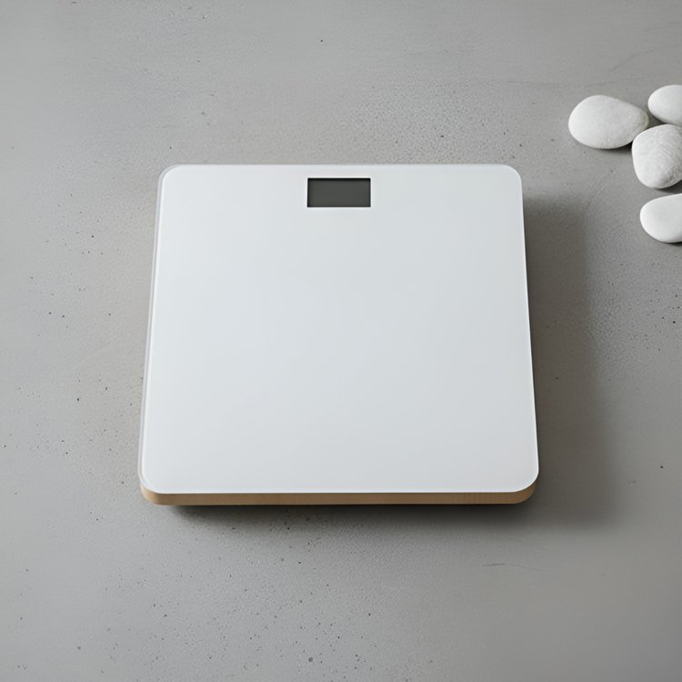 Bílá přesná stupnice