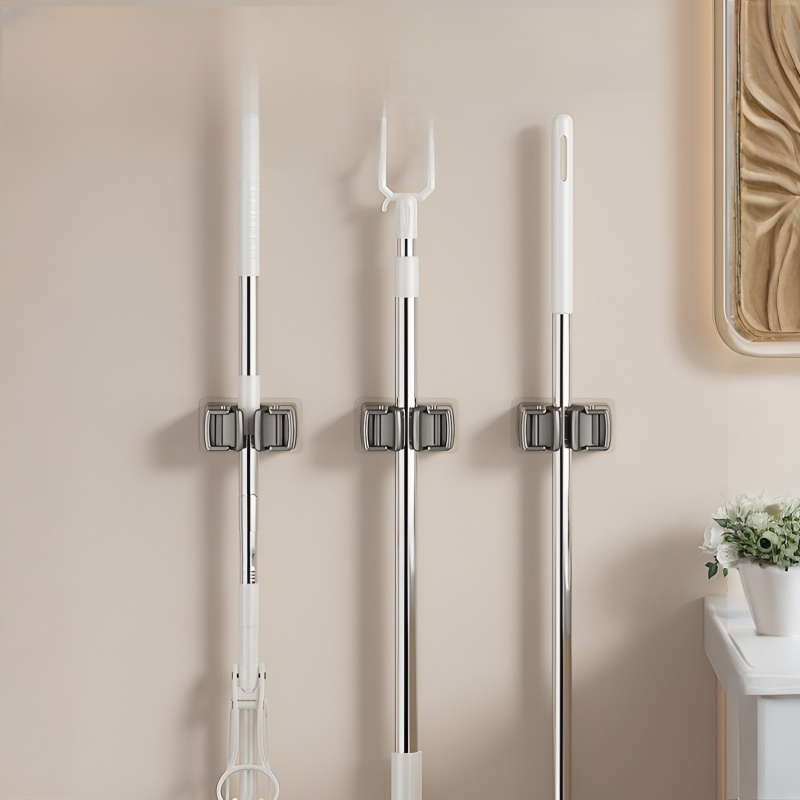 Bathroom Wall-mounted Broom Clip