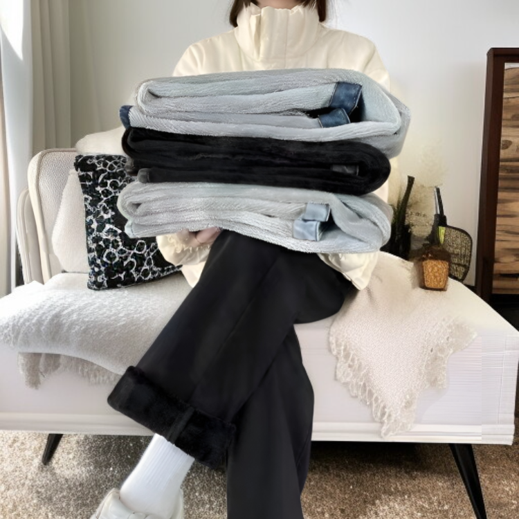 بنطلون مخملي نسائي واسع ودافئ لفصل الشتاء