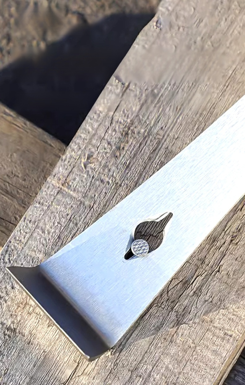 Multifunktionales Edelstahl-Brecheisen für Tischlerarbeiten