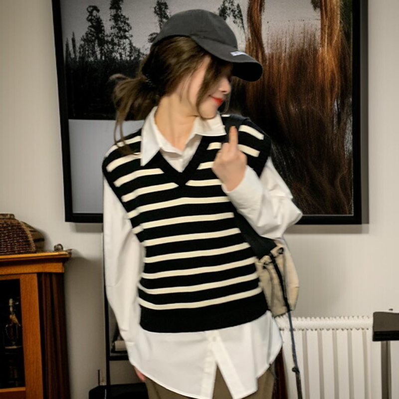 흑백 스트라이프 니트 루즈핏 베스트녀 봄가을 쇼트 나시 톱 레이어드녀