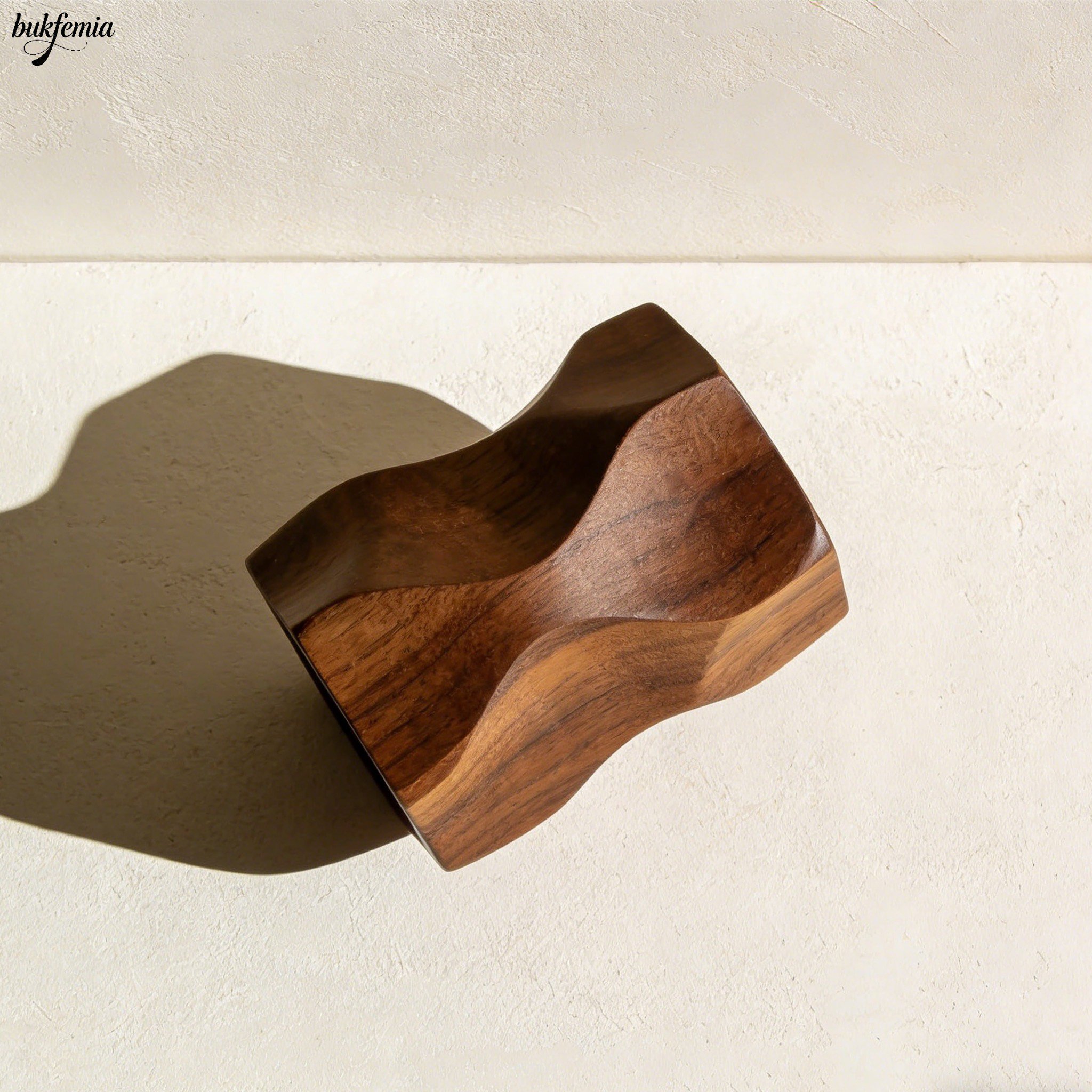 Solid wood pen holders (7 pieces)