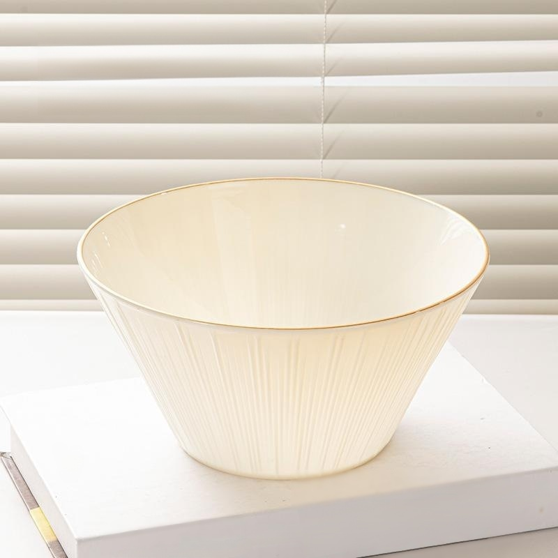 新鮮水果美味小吃拼盤