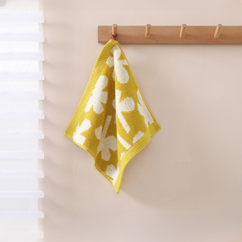 Petite serviette carrée portable et absorbante