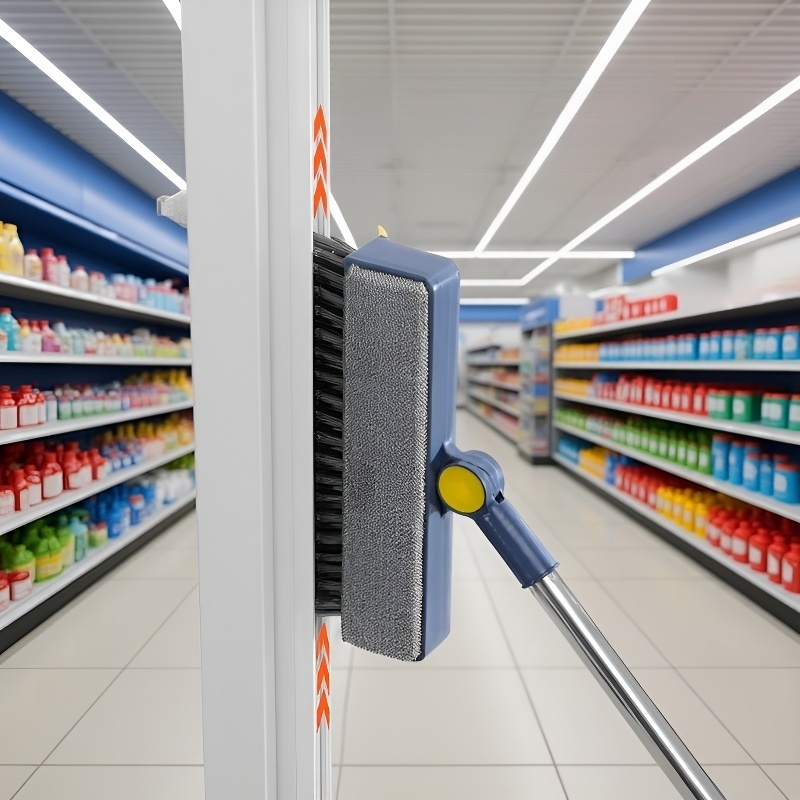 Use a screen brush for both dry and wet conditions.