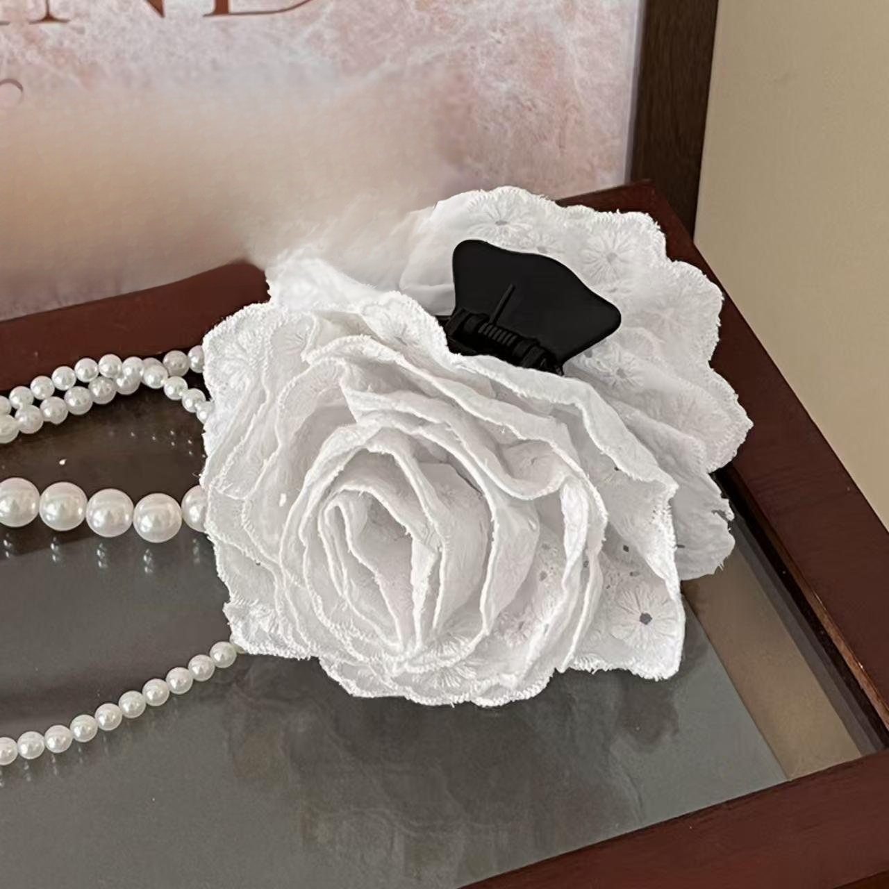 甜美蕾絲花邊花朵盤髮抓夾