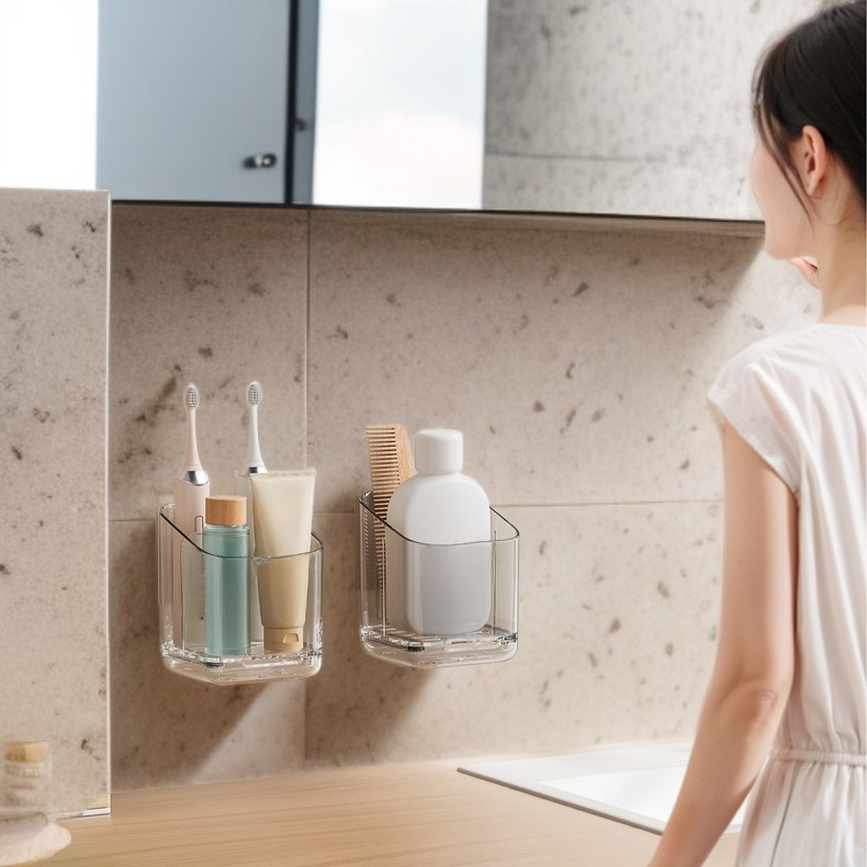 Wall-mounted storage rack