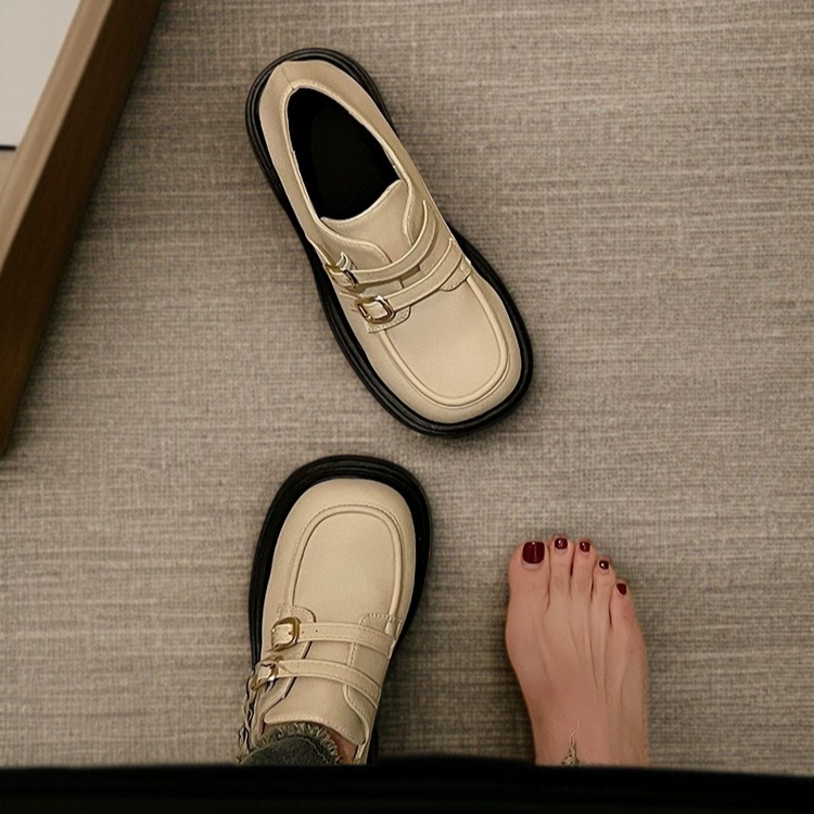 빈티지 통굽 키높이 여성 단화 여름 송편창 작은 구두 스커트 단화 여 빈티지 통굽 키높이 작은 구두