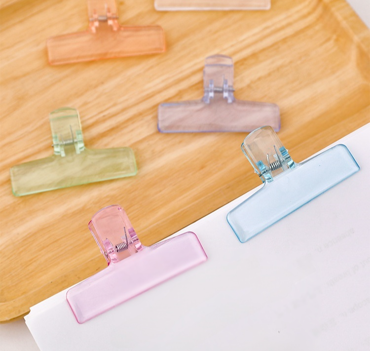 Robuster und eleganter Acryl-Jelly-Clip