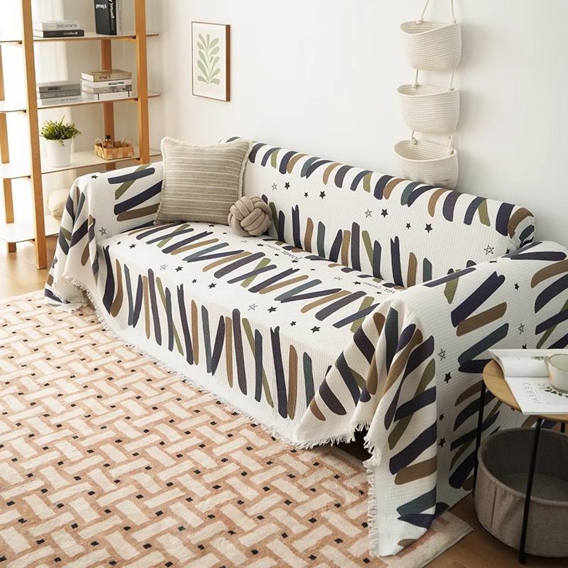 Nordic-Style Sofa Throw