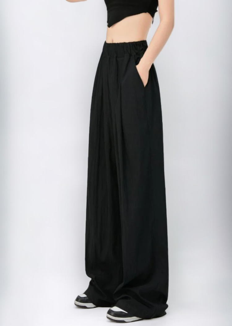 夏におすすめの涼しいルーズパンツ