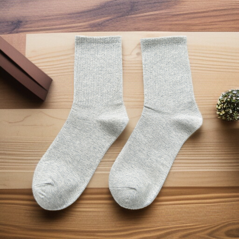 ミドル丈綿素材レディースソックス