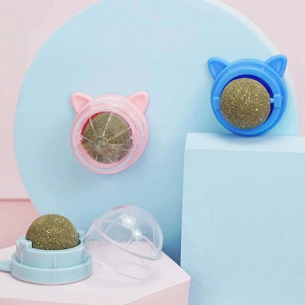 Mintfarbener, drehbarer Katzenball