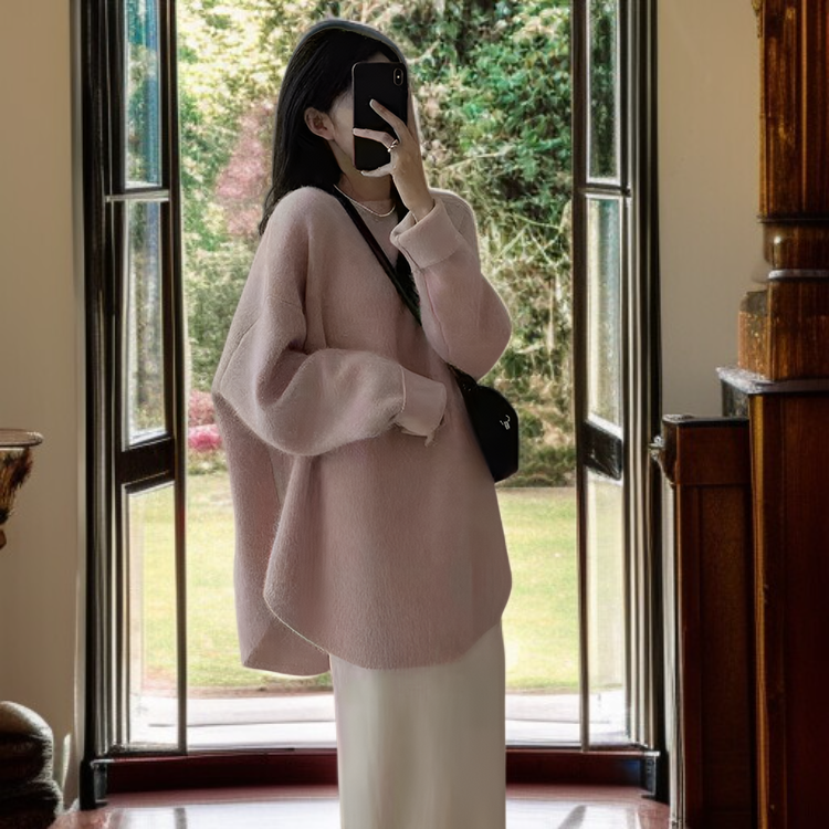 長袖ラウンドネックセーター着用イメージ