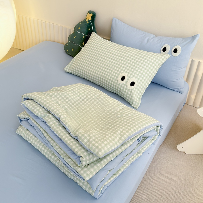 ผ้าห่มบางไฟเบอร์ถั่วเหลือง ผ้าห่มเครื่องปรับอากาศฤดูร้อน ลายตารางสำหรับแม่และเด็ก