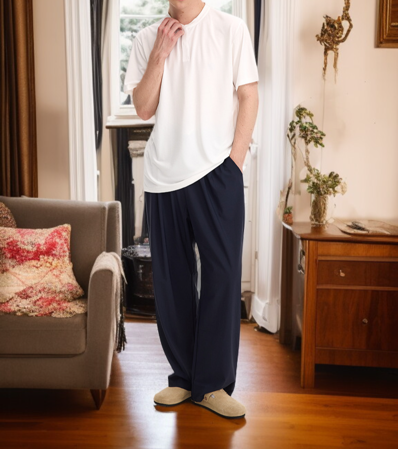 通気性抜群のカジュアルパンツ