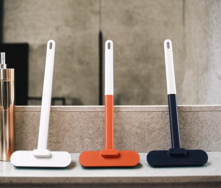 Ergonomic bed sweeper for easy cleaning