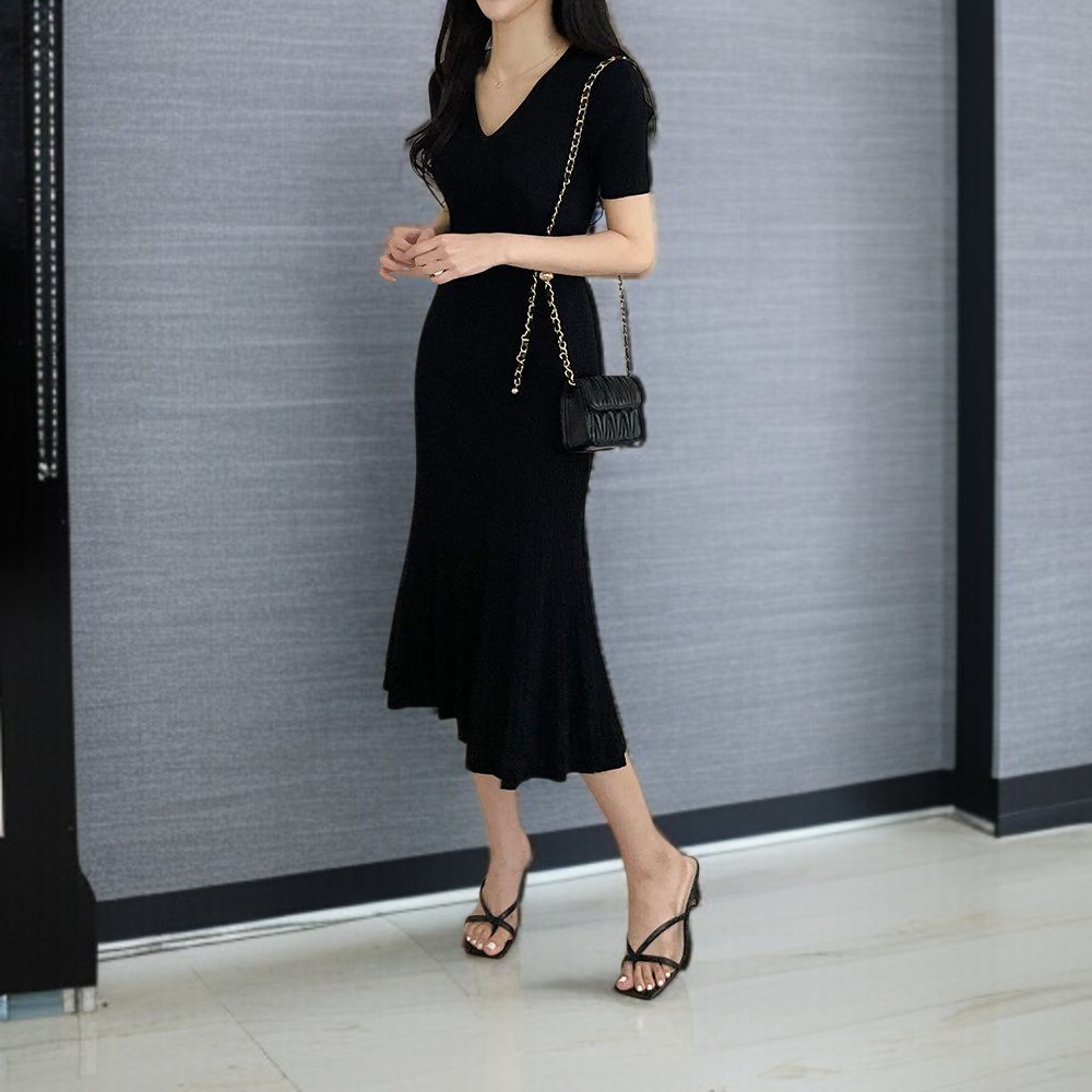 반팔 슬림 미디스커트 솔리드 니트 브이넥 풀오버 원피스