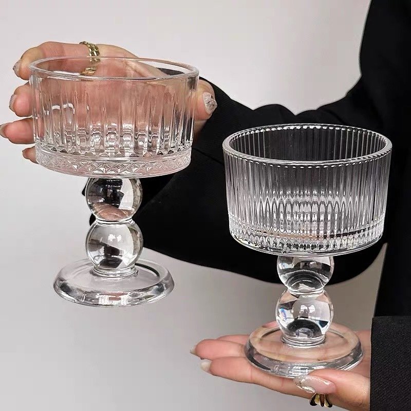 요구르트 커피 잔