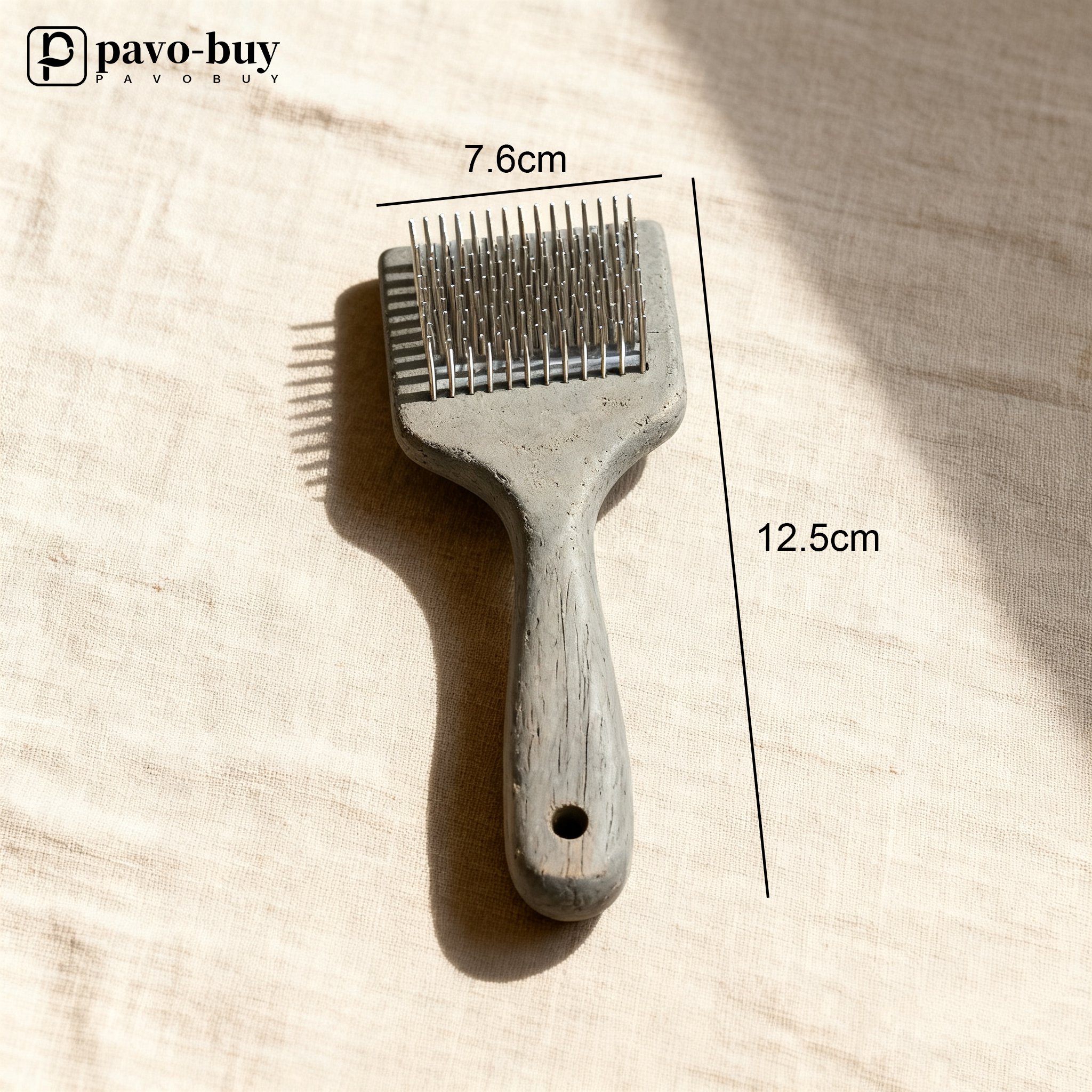 인체공학적 디자인의 고양이 브러시