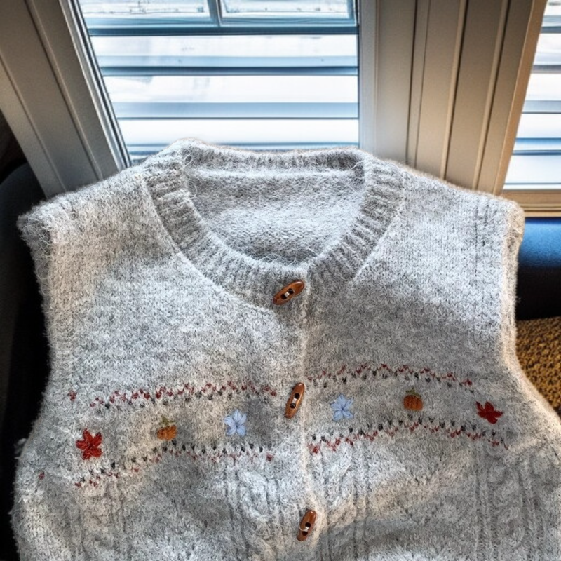 レトロなニットベスト、ハンドメイドの花柄セーター、ラウンドネック、重ね着、スイートなジャカードベスト、多用途でトレンディ。