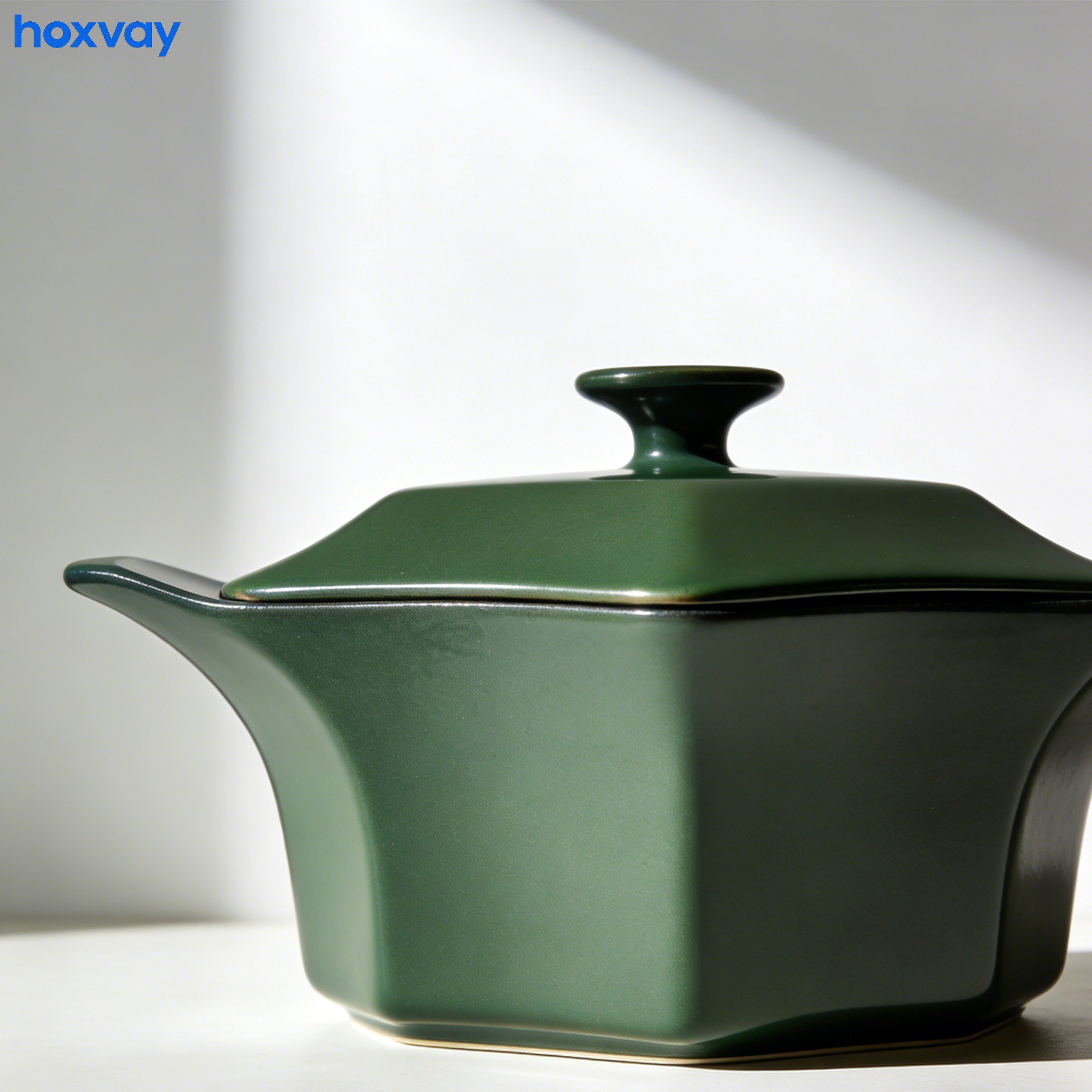 Close-up of durable soup pot material